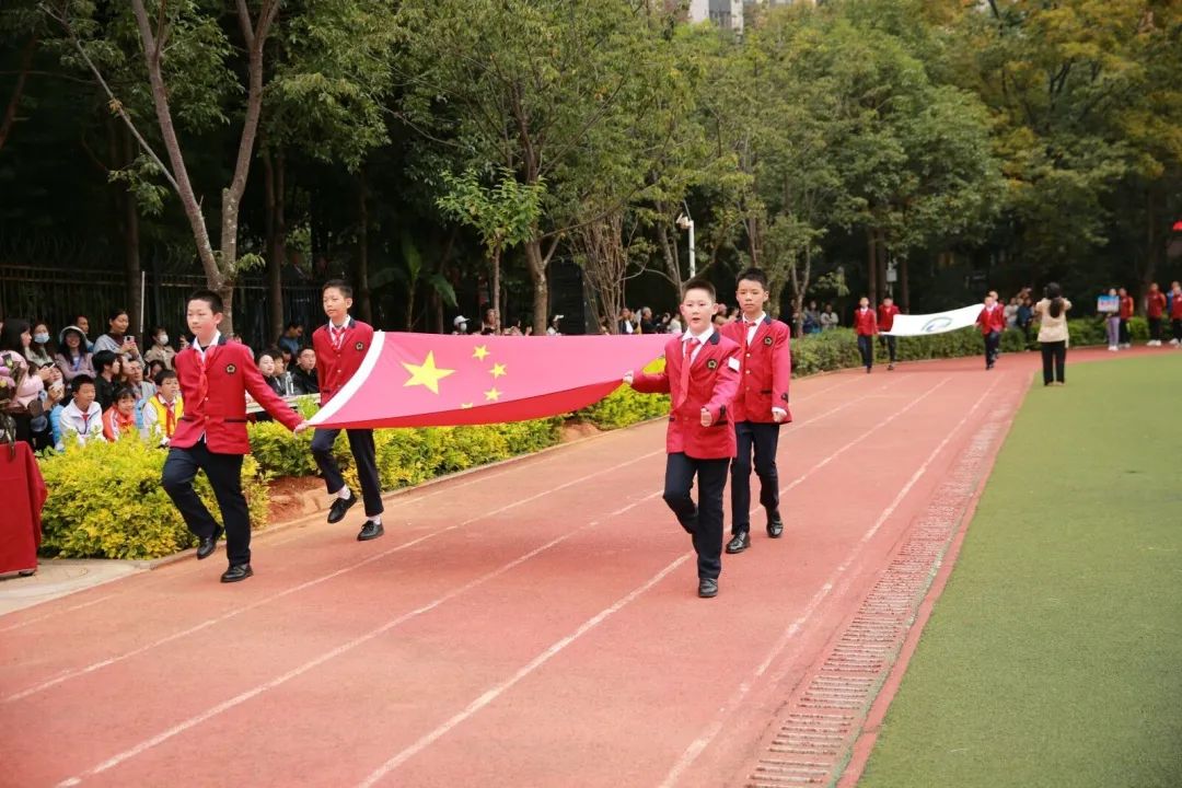 联盟小学1.jpg