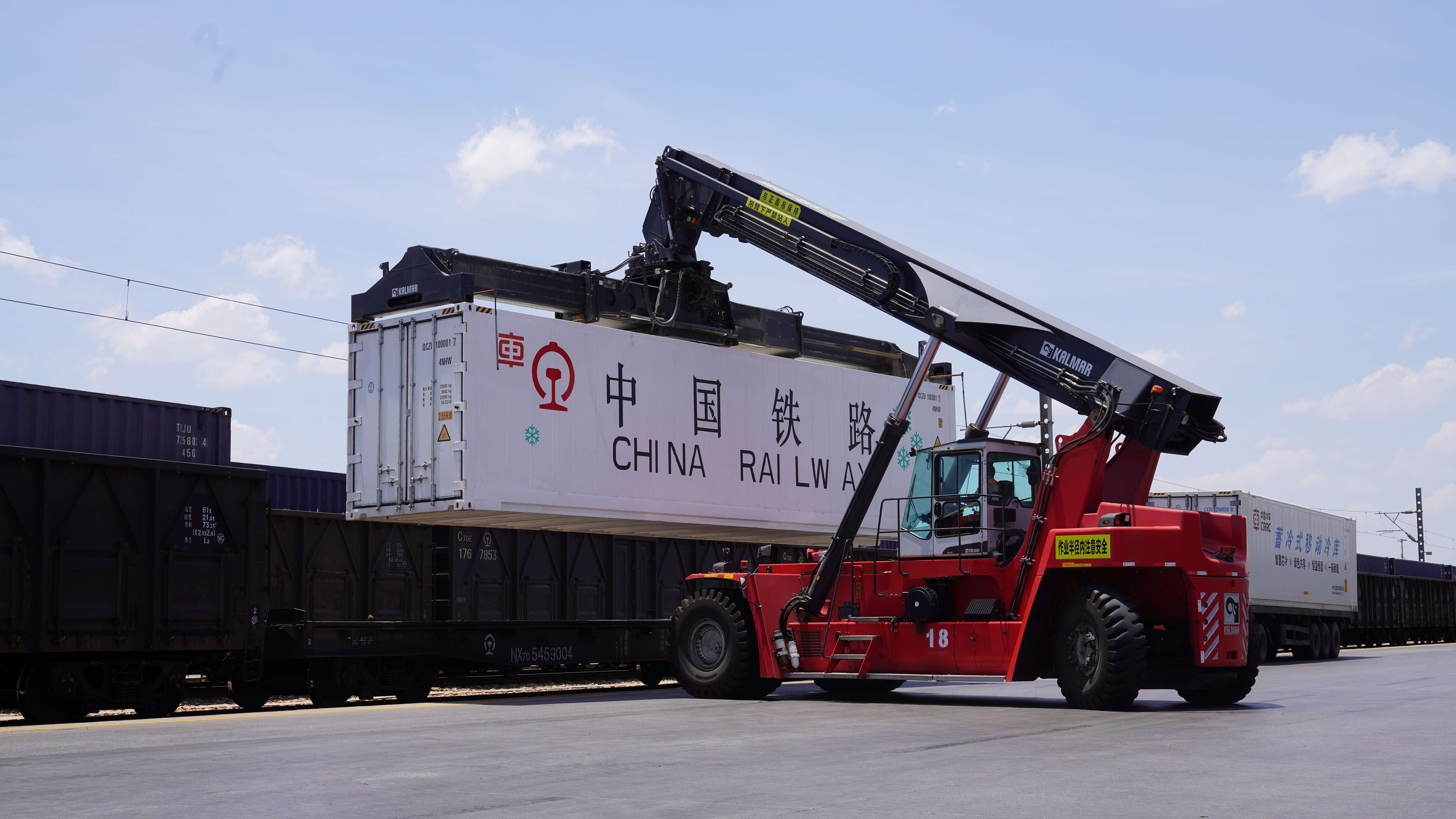 mmexport1699409795588.jpg