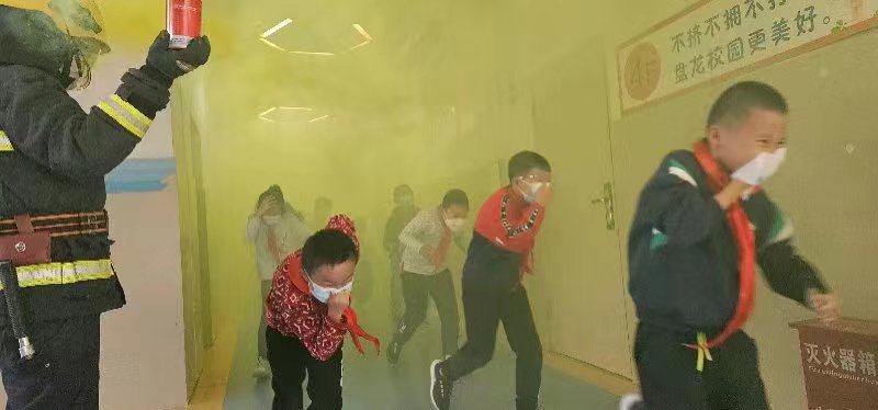 盘龙小学5.png