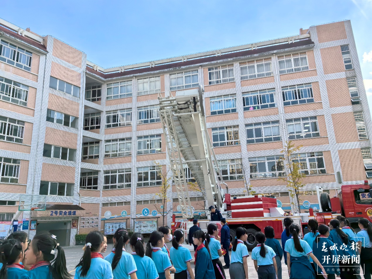 盘龙小学12.png