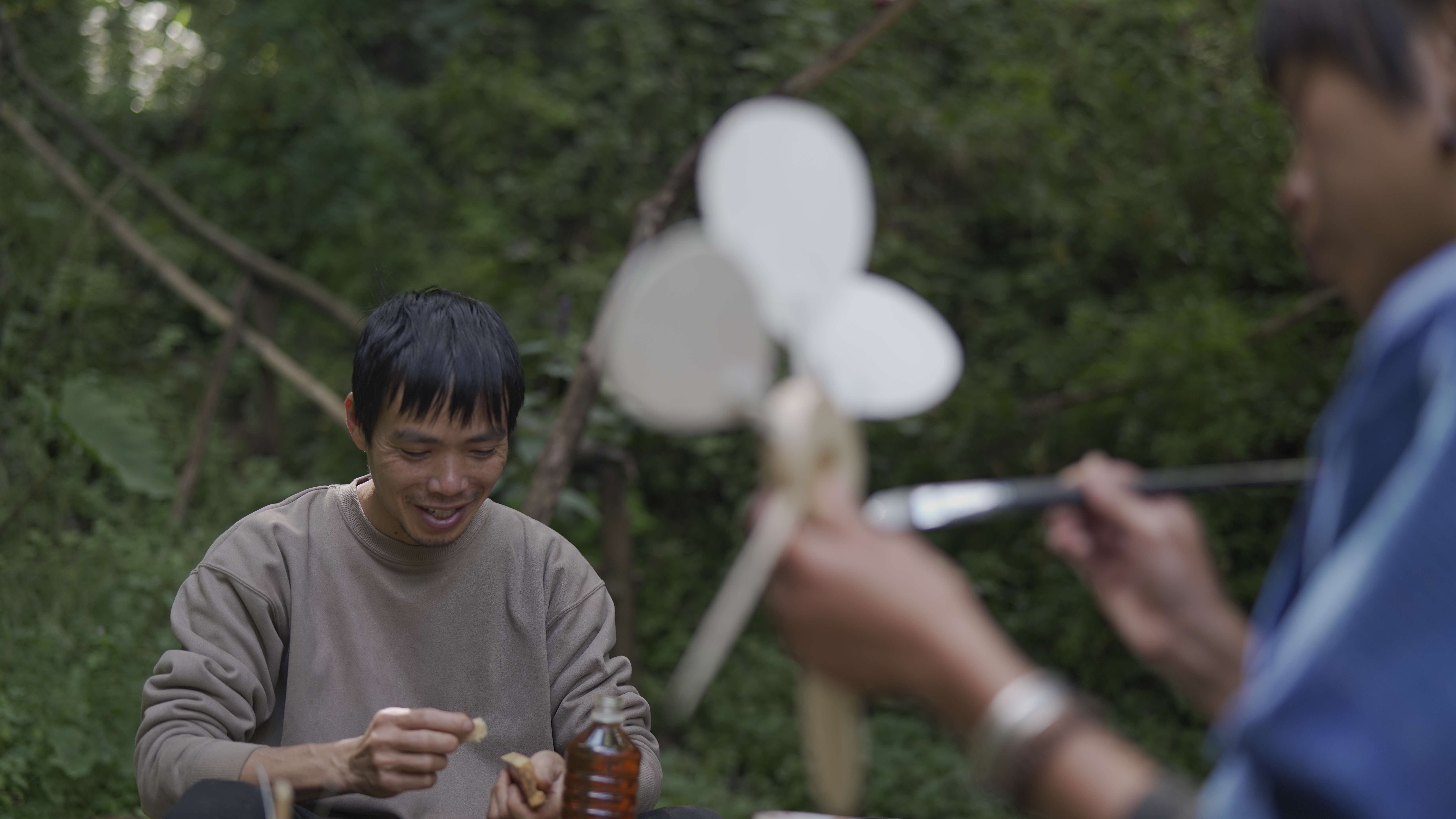 阿飞和园子在清贫的生活中找到快乐3.JPG