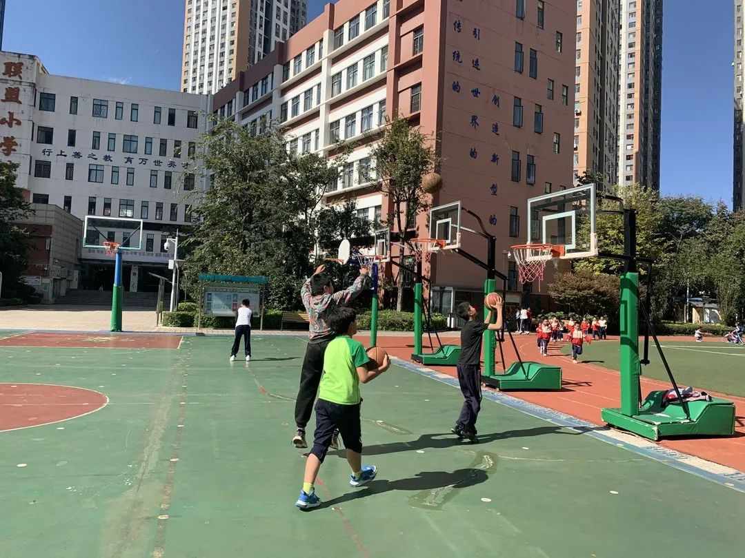 联盟小学