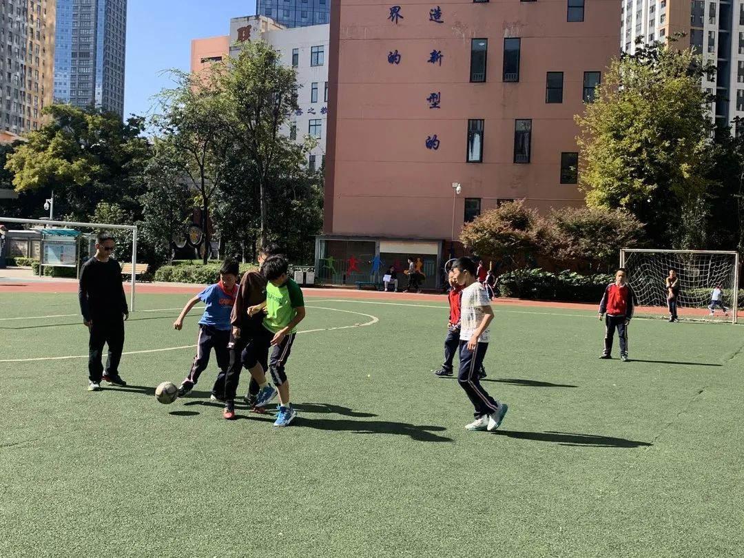 联盟小学