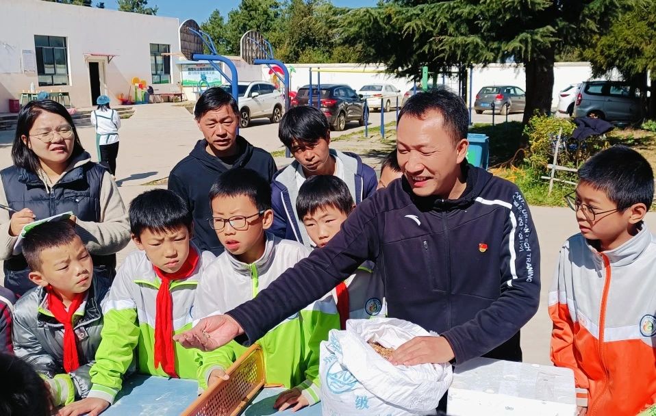 新迎一小6.jpg