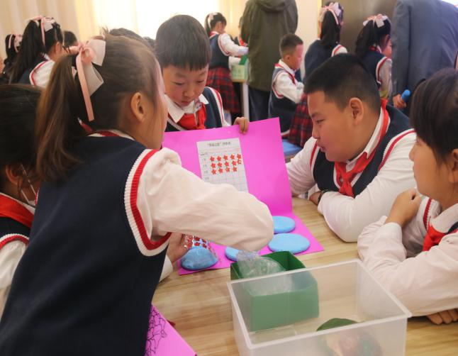 新华社“我是追梦人”主题活动走进玉溪市中小学