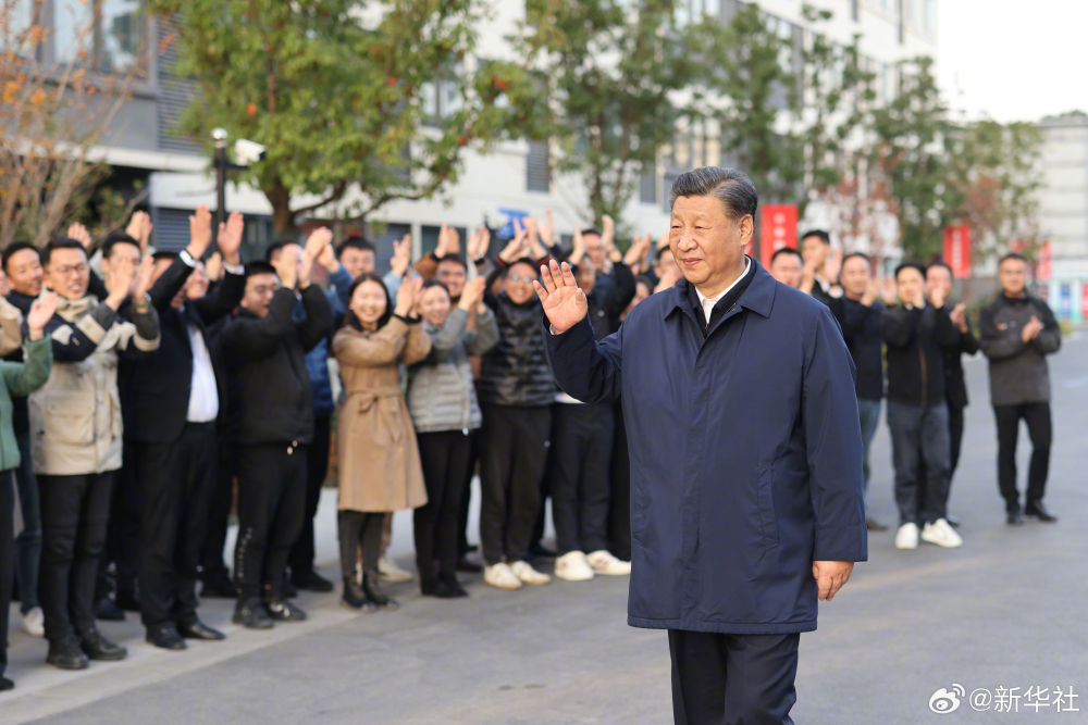 习近平在上海考察调研12.jpg