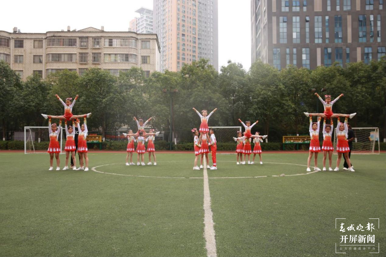 联盟小学4.png
