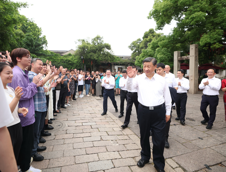 跟着总书记学历史第二季丨平江古街1.jpg