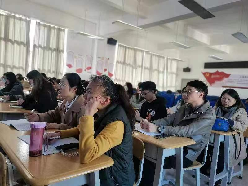 崇新小学期末