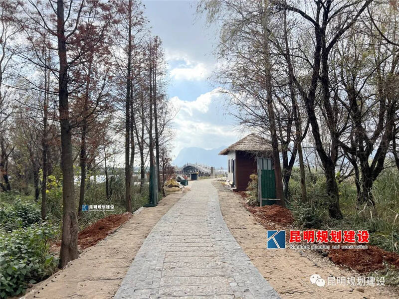 昆明东风坝浮桥建设收尾（图源 昆明规划建设）