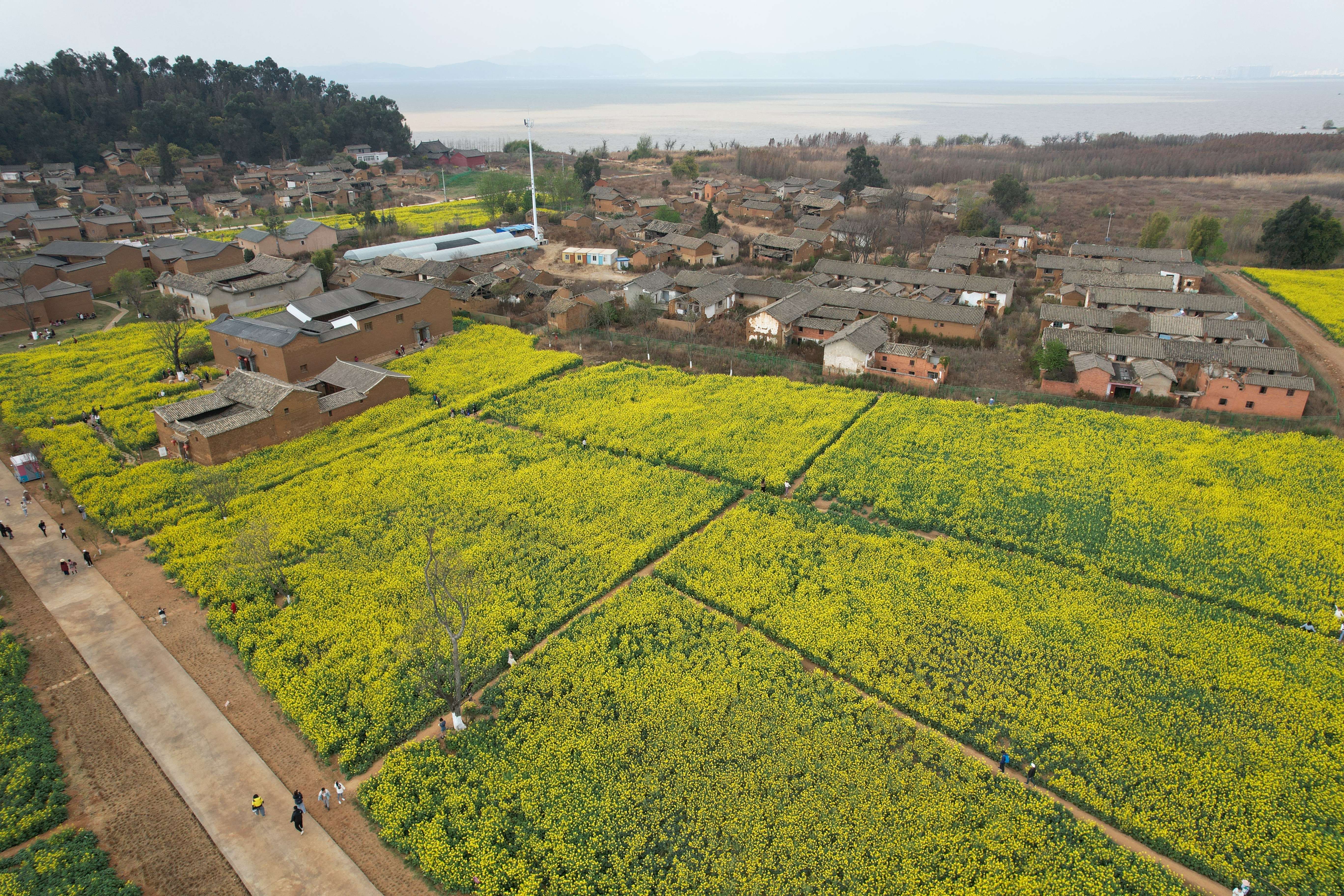 卧龙古渔村.jpg