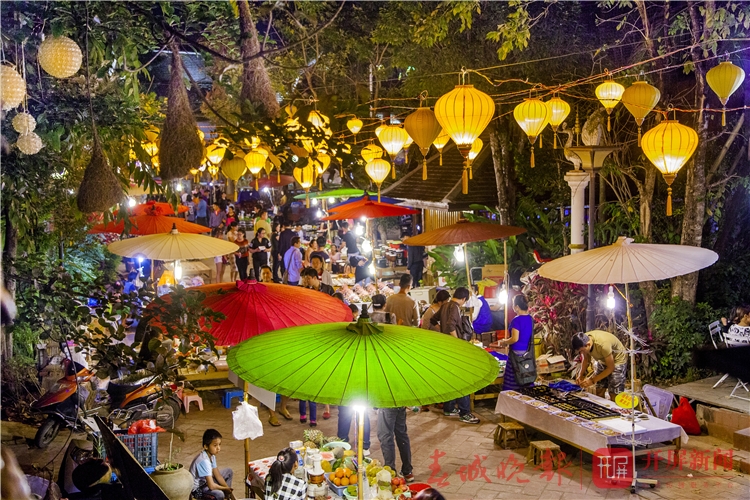 西双版纳景洪告庄西双景星光夜市