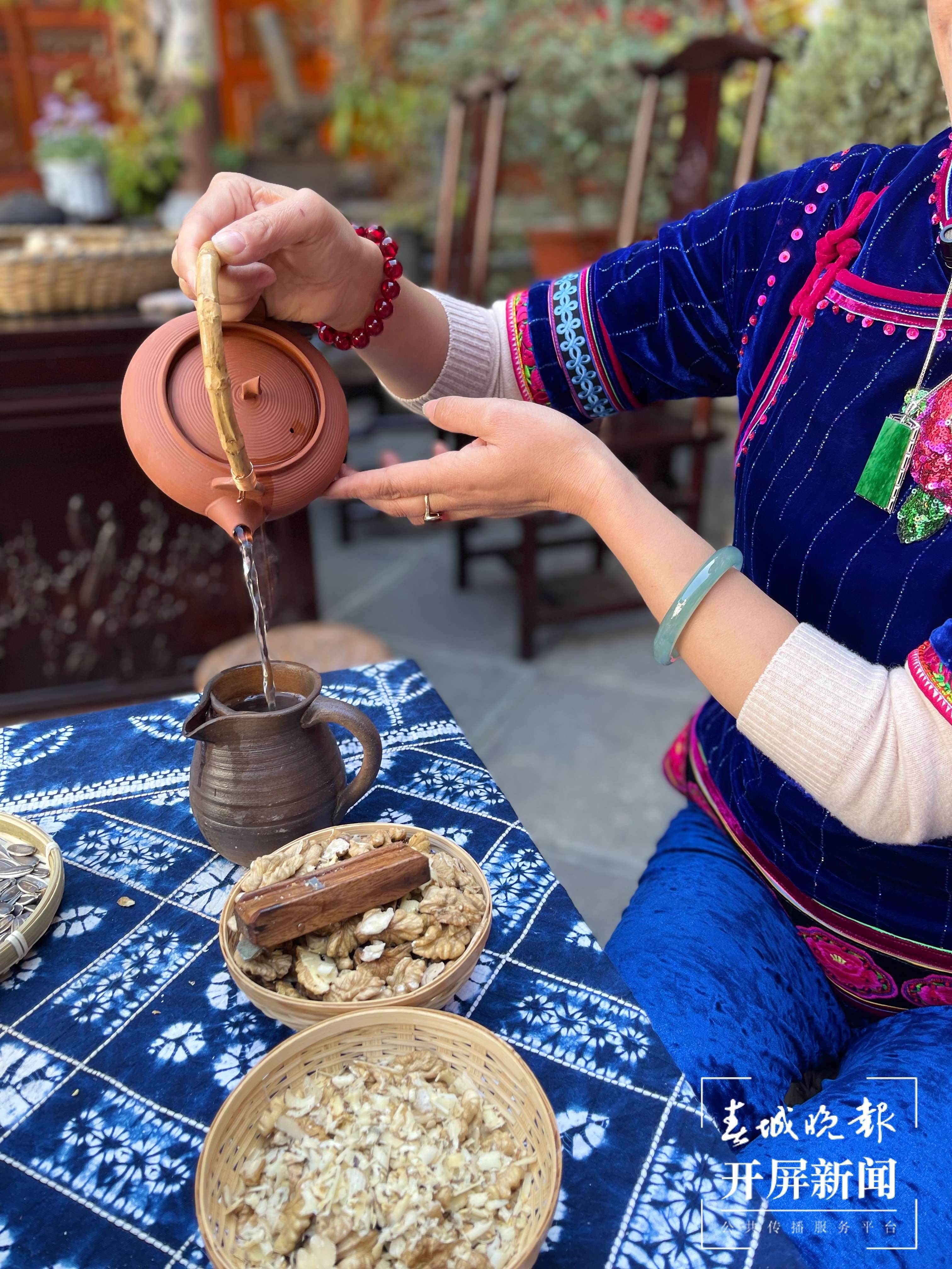 一苦二甜三回味！白族三道茶，品的是人生 (10).jpg