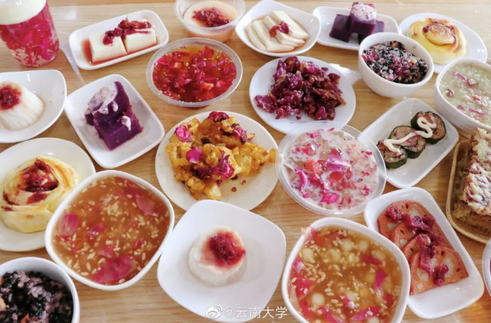 云大校园内种植了30多亩食用玫瑰花1.png