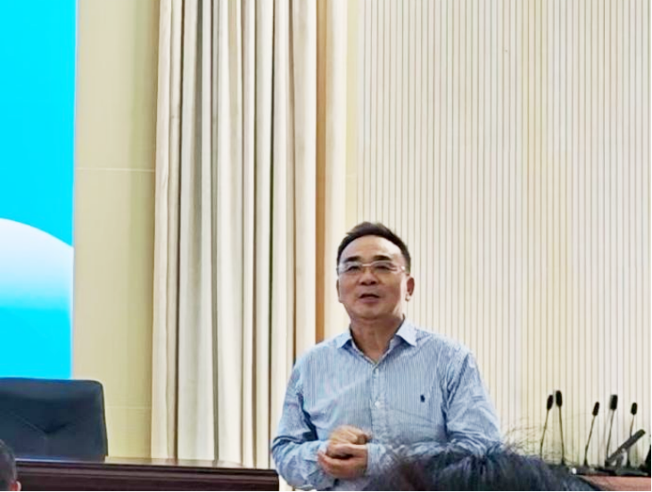 昆明市高一化学质量分析会在昆一中晋宁学校举行
