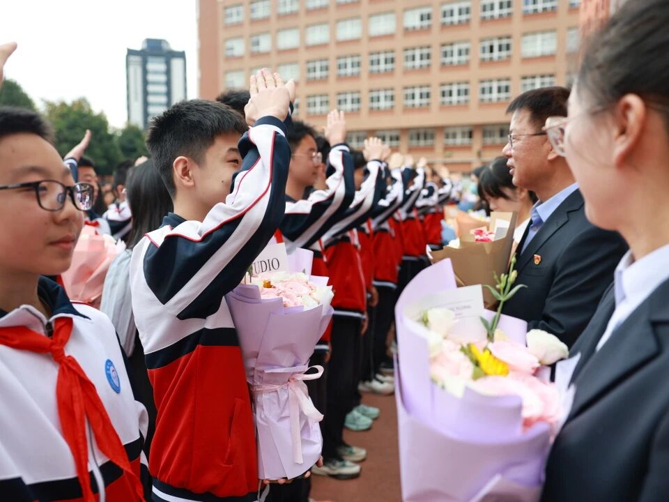 昆明市实验中学4.jpg