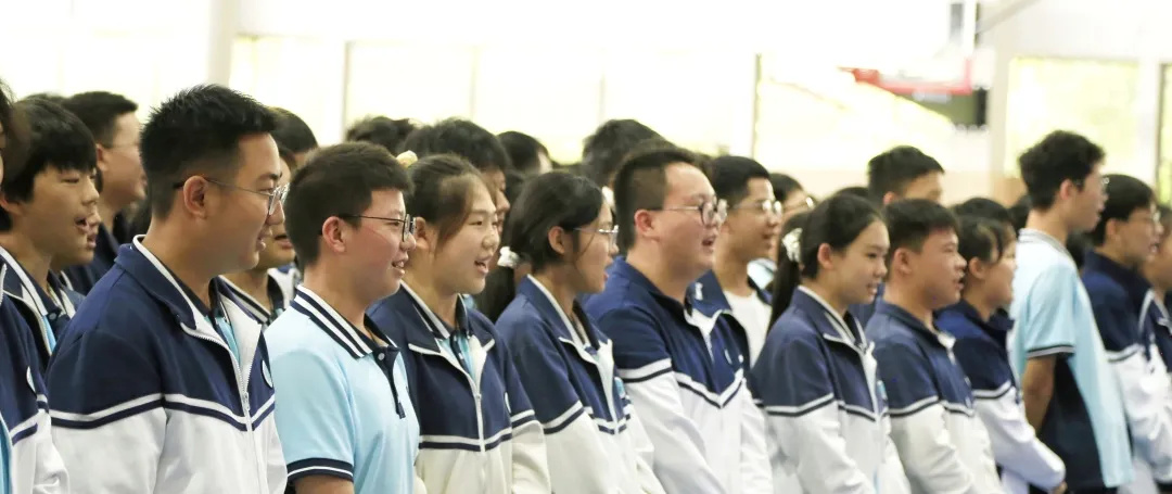 昆明仁泽中学这样温暖过节