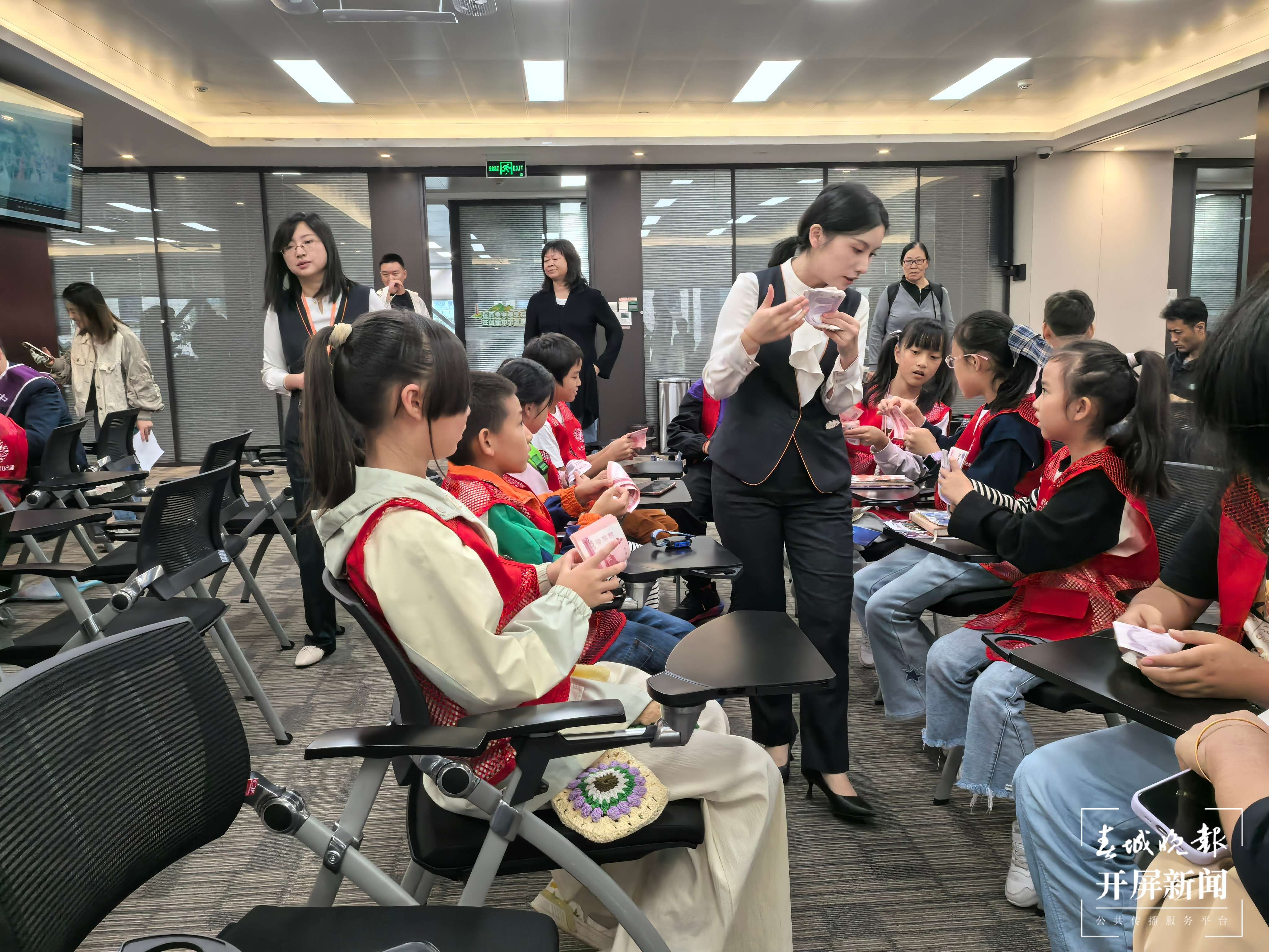 微信图片_20250915175611_139_16.jpg