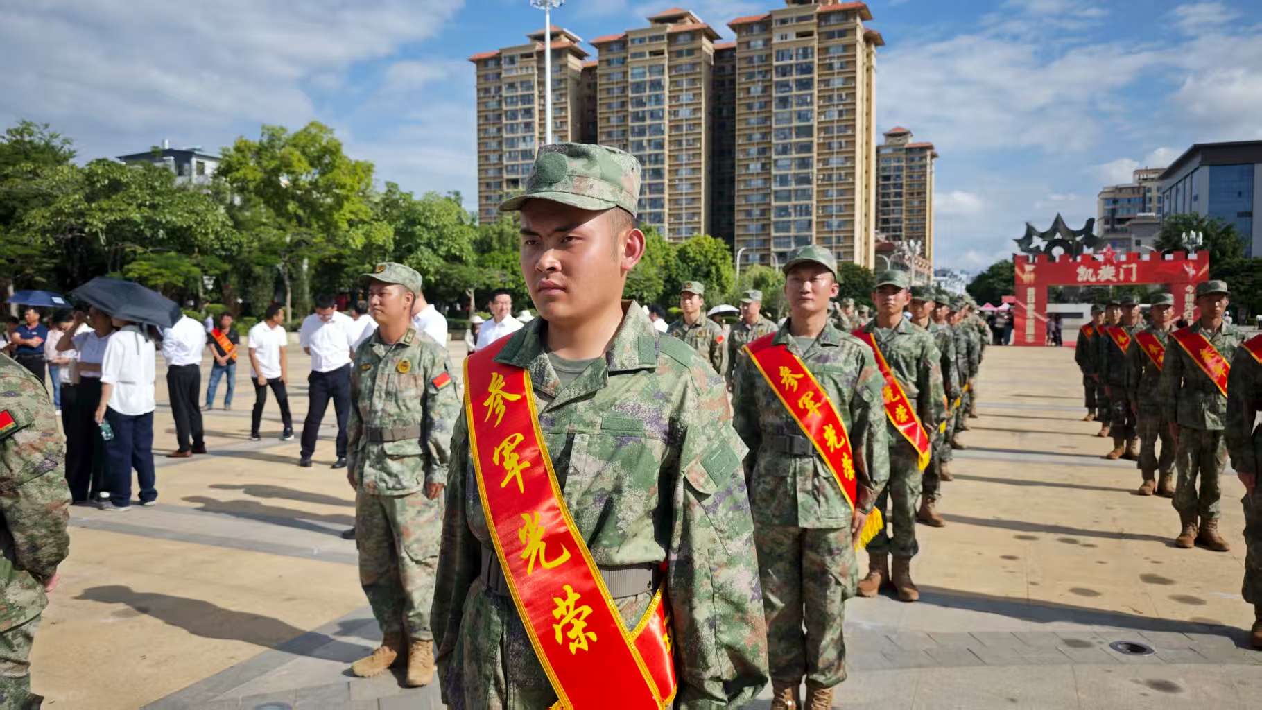 （采访传编辑）从“机车小伙”到“技术新兵”，青年王鹏的携技从戎追光路 (6).jpg
