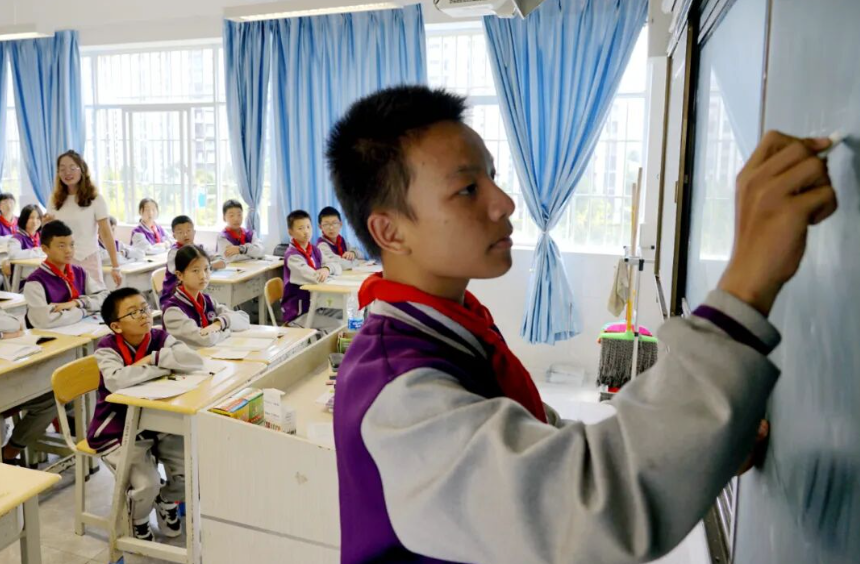 蔡晓磊 摄5.png